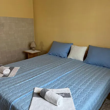 Cvet Apartment